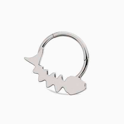 Titanium Fishbone Round Gem Front Facing Hinged Segment Clicker